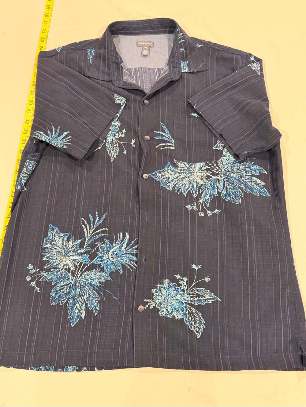 Van Heusen Men's Short-Sleeve Floral Button-Down Shirt with Blue Print